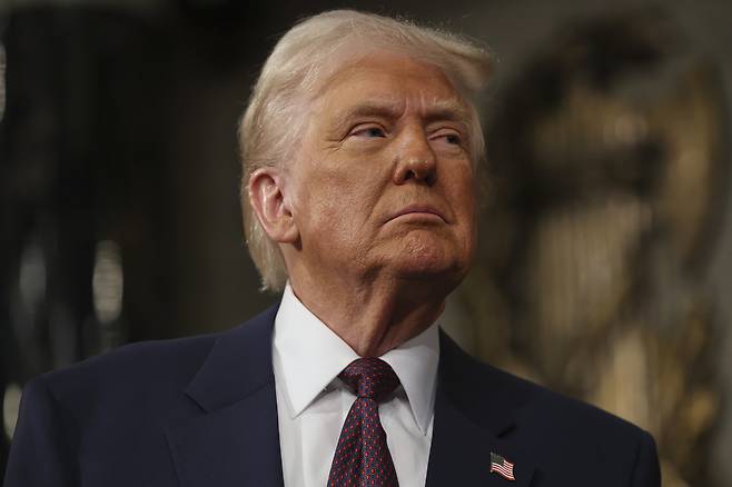 President Donald Trump addresses a joint session of Congress at the Capitol in Washington, on March 4. [AP/YONHAP]