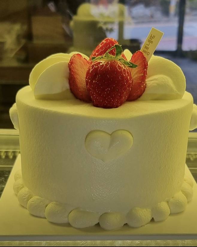 인스타그램 @pomponnette_hongdae