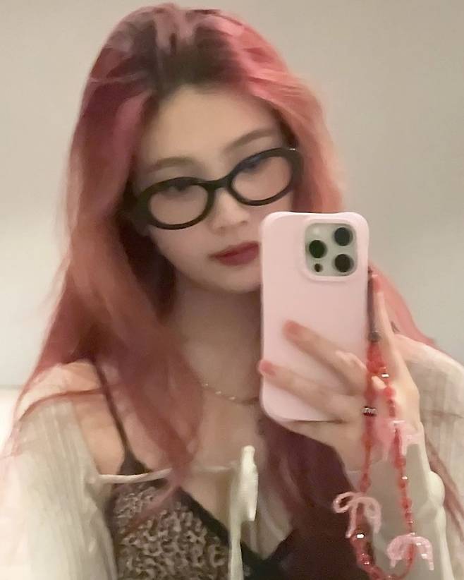 인스타그램 @_imyour_joy
