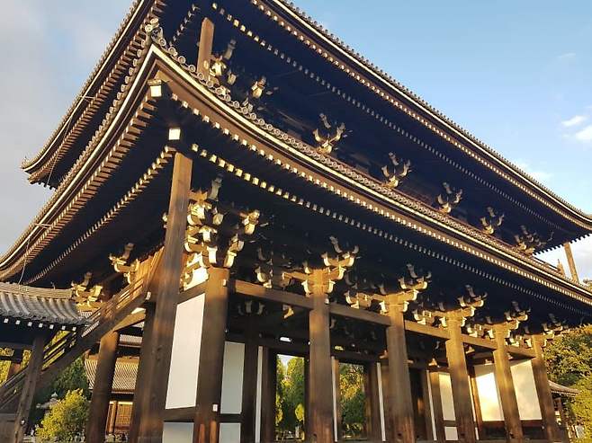 7ee58377b78a1a8023eaf4914e9c706d0559f0e6a37001d207f9f310fda37a3f07758ed650d76267d210398d7ac02acf4fa0c57cec