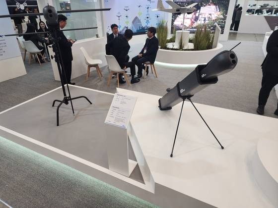 KD ind.가 개발하고 있는 튜브식 자폭 드론. 최현호