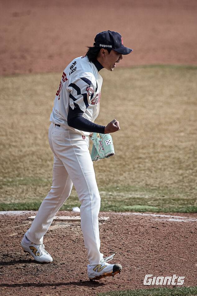 롯데 자이언츠 정철원./롯데 자이언츠