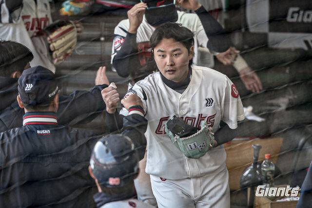 롯데 자이언츠 정철원./롯데 자이언츠