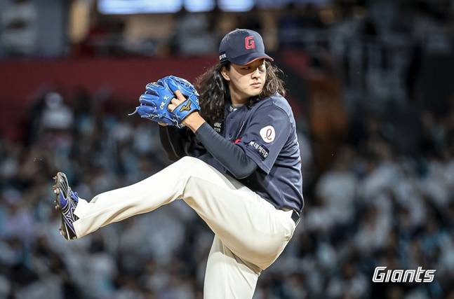 롯데 김원중. /사진=롯데 자이언츠 제공