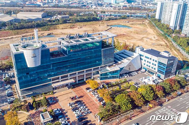 인천 옹진군청사 전경/뉴스1