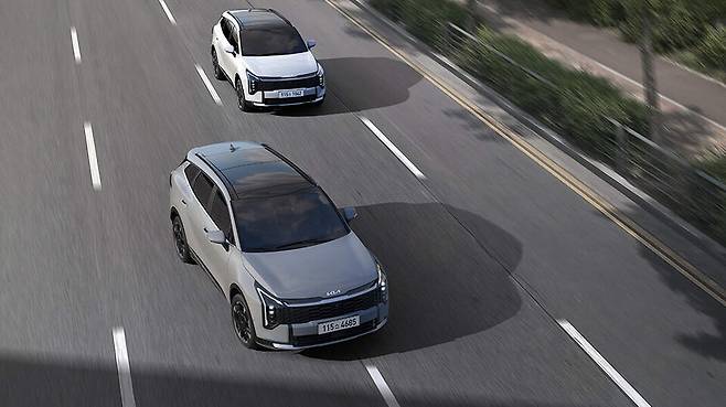 사진 : 후측방 충돌방지 보조