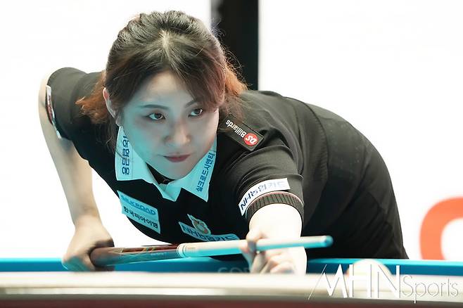 김민아