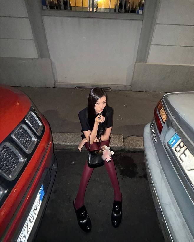 인스타그램 @meovv