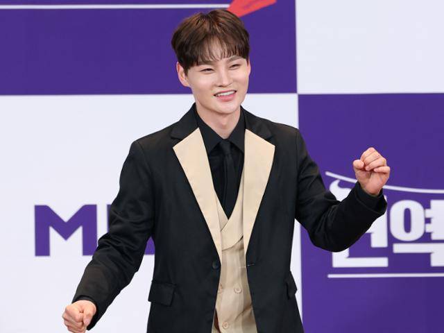 TV조선 '현역가왕2' 우승자 박서진이 자신의 우승을 두고 불거진 공정성 논란에 입장을 밝혔다.뉴스1