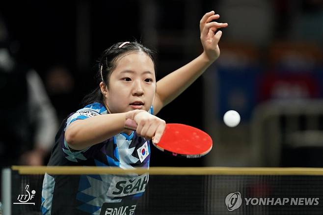혼성단체 월드컵에 출전한 신유빈의 경기 장면 [ITTF 홈피 제공. 재판매 및 DB 금지]