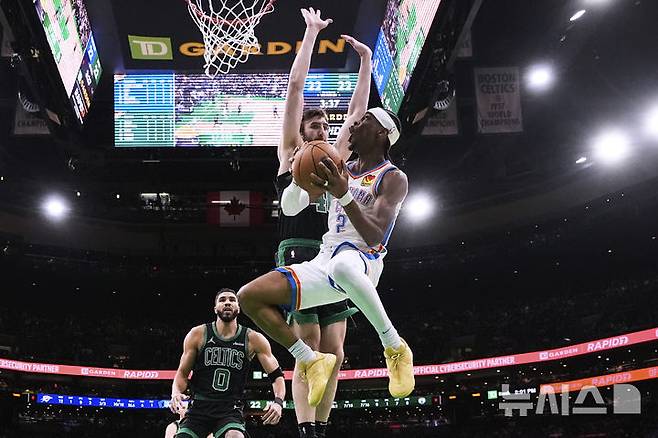 [보스턴=AP/뉴시스] 미국프로농구(NBA) 오클라호마시티 선더의 샤이 길저스알렉산더. 2025. 3. 12.