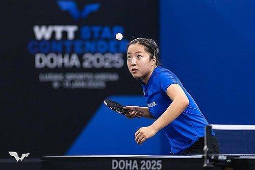 WTT 도하 대회에 참가해 경기 중인 신유빈 [WTT 인스타그램 캡처. 재판매 및 DB 금지]
