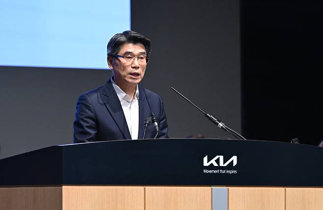 14일 서울 서초구 엘타워에서 진행된 제81기 정기 주주총회에서 송호성 기아 사장이 개회선언을 하고 있다./사진=기아