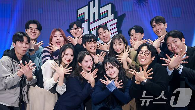 KBS 2TV 개그콘서트에 출연하는 KBS 공채 34기 코미디언들 / 뉴스1 ⓒ News1 김진환 기자