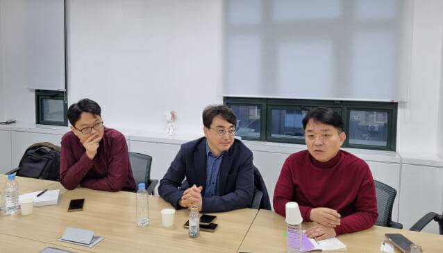 이제현 에너지연구원 실장, 차인혁 디플정 위원장, 이경전 경희대 교수 (왼쪽부터, 사진=조이환 기자)