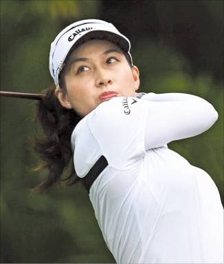 세계랭킹 2위로 태국 내 골프 열풍을 이끌고 있는 지노 티띠꾼.  /AFP연합뉴스