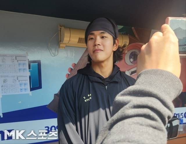 최근 만났던 홍원빈. 사진(창원)=이한주 기자