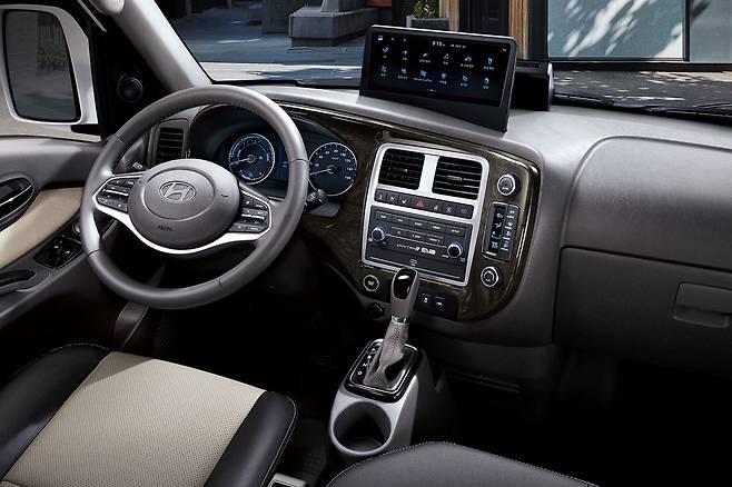 현대 2025 포터 II 일렉트릭 실내