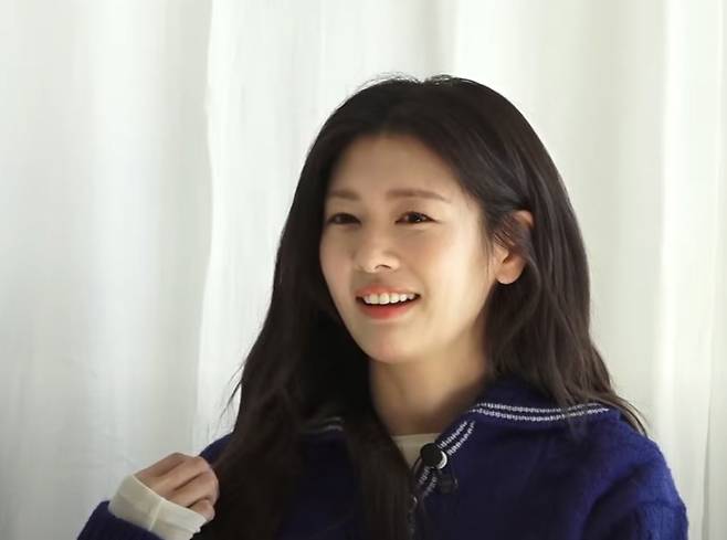 배우 정소민(36)이 최근 필라테스와 패시브 스트레칭으로 체중을 감량했다고 밝혔다./사진=유튜브 채널 ‘OngStyle 옹스타일’