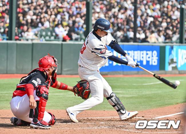 [OSEN=부산, 이석우 기자] 롯데 자이언츠 손호영  / foto0307@osen.co.kr