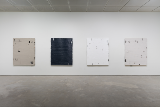 서울 통의동 리안갤러리에 김근태 작가의 '담론' 신작이 전시돼 있다. 사진 제공=리안갤러리