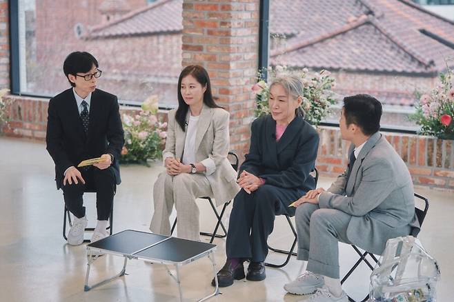 ▲ 유재석, 문소리, 이향란, 조세호(왼쪽부터). 제공| tvN '유퀴즈'