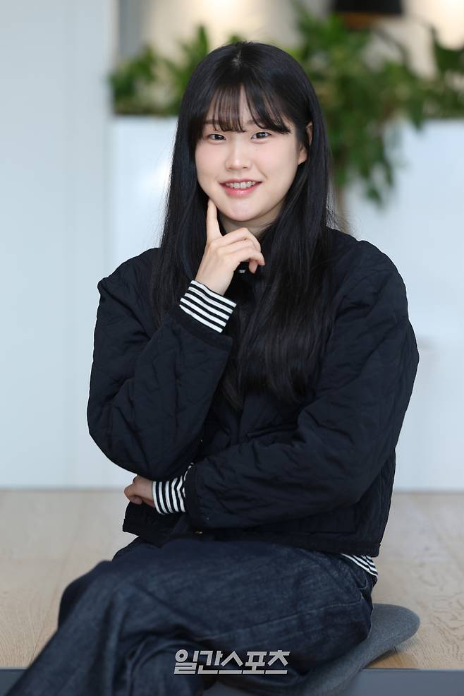 ENA 예능 '언더커버' 출연 이지민이 17일 오후 서울 중구 순화동 KG타워 20층 라운지에서 진행된 일간스포츠와의 인터뷰에 앞서 포즈를 취하고 있다. 서병수 기자 qudtn@edaily.co.kr /2025.03.17/