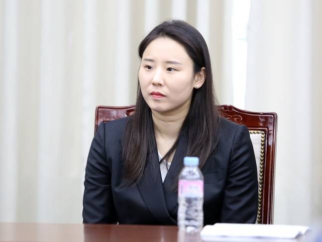 최윤아 신한은행 신임 감독. /사진=WKBL 제공