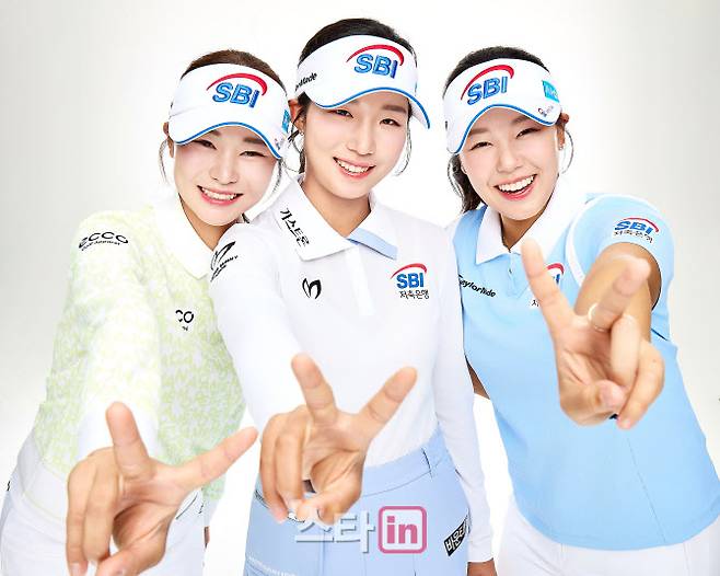 SBI골프단 소속 조혜지와 이동은, 이윤서가 2025시즌 맹활약을 다짐하고 있다. (사진=SBI골프단)
