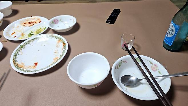 20250320_212449.jpg 아들 연습경기 후 리챔 구이