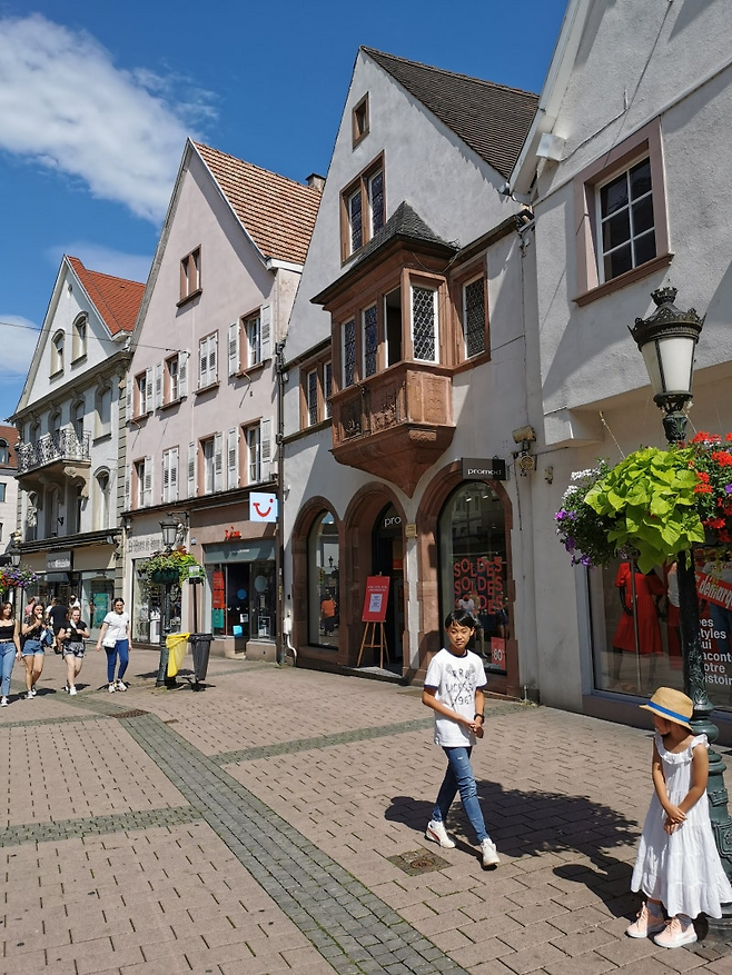 밴드오브브라더스 8편 전적지 헤게나우 탐방기