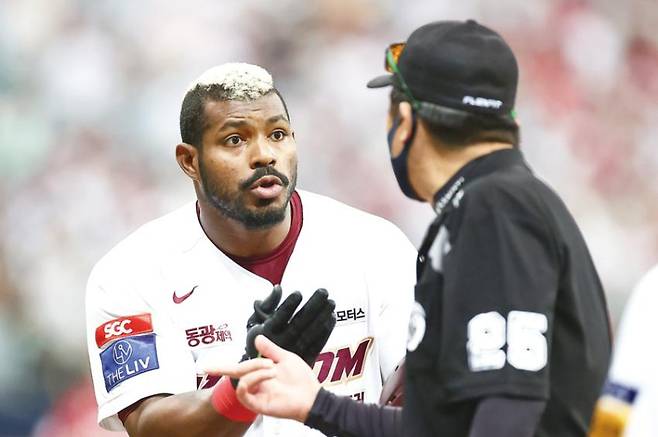 <yonhap photo-2314="">2022.8.21 nowwego@yna.co.kr/2022-08-21 16:09:33/ <저작권자 ⓒ 1980-2022 ㈜연합뉴스. 무단 전재 재배포 금지.>"</yonhap>