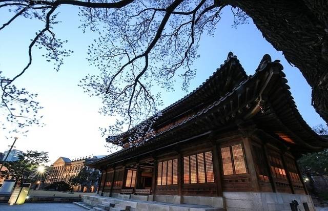 ▲ 덕수궁 석어당