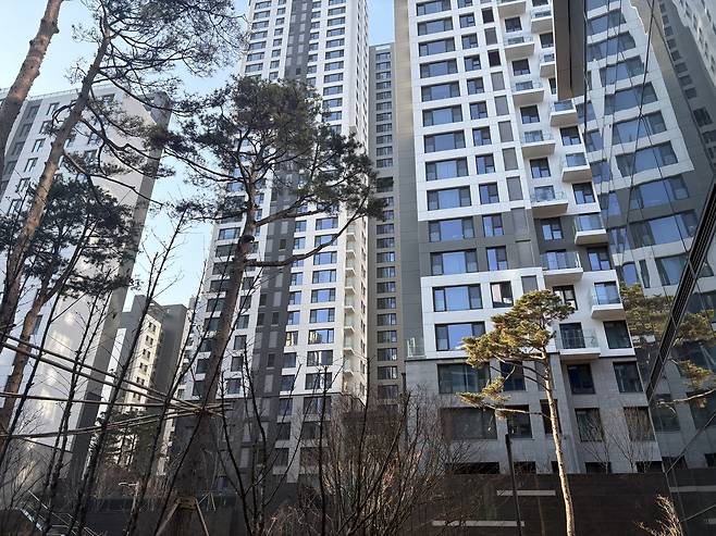 ‘래미안 원베일리’ 아파트 단지 모습. [정주원 기자]