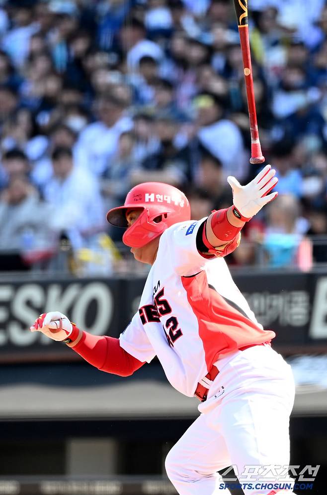 22일 광주KIA챔피언스필드에서 열린 NC와 KIA의 개막전, 2회말 2사 1,2루 KIA 김태군이 선취 1타점 적시타를 치고 있다. 광주=허상욱 기자wook@sportschosun.com/2025.03.22/