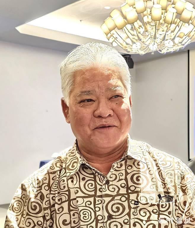 아놀드 팔라시오스 북마리아나제도(CNMI) 주지사.