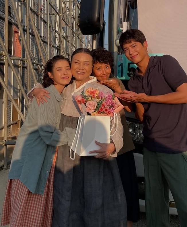 아이유 소셜미디어