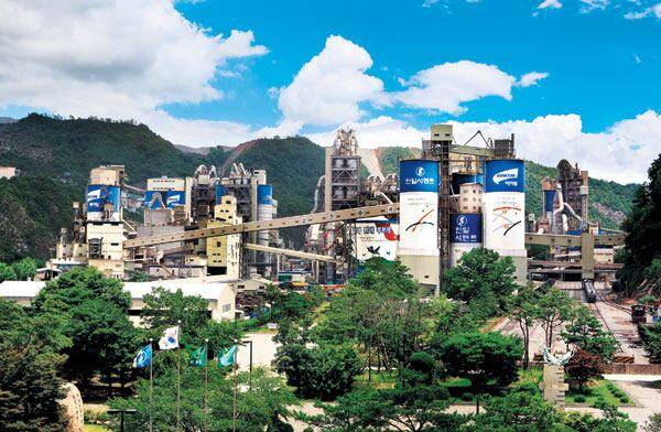 한일시멘트 단양공장 전경. /한일시멘트 제공