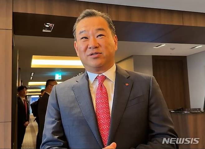 [서울=뉴시스]김상현 롯데쇼핑 대표이사 부회장 자료사진.2023.09.19.photo@newsis.com