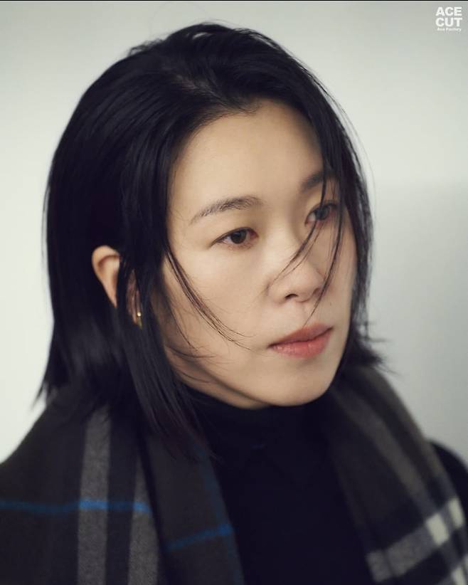 염혜란. 소속사 에이스팩토리 인스타그램.