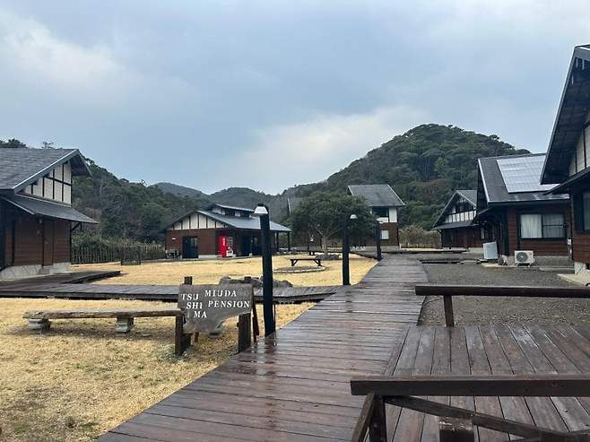 06bcdb27eae639aa658084e54484746e3d619c5043eb4c8ed6d74689061615a29687899e3585105ea403383701f27c