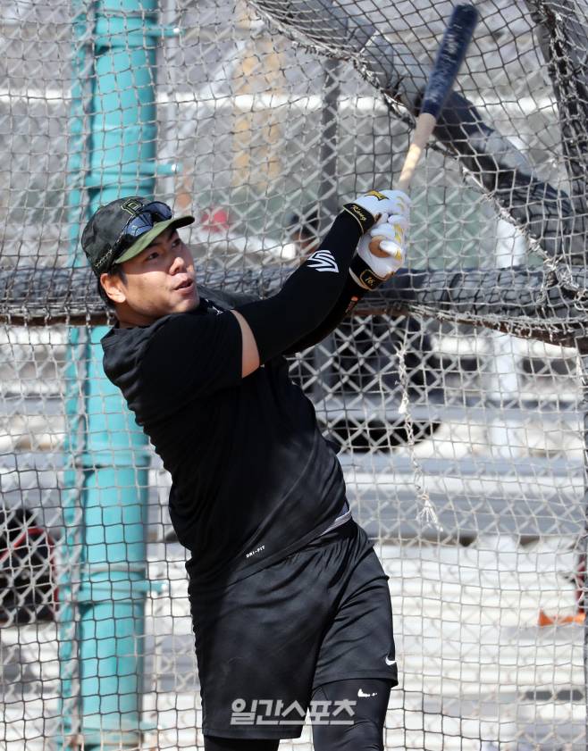 2020년 3월 미국 애리조나주 투손에서 훈련 중인 강정호의 모습. IS 포토