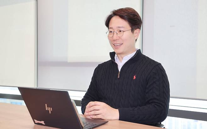 추효현 토스인슈어런스 금융소비자보호 총괄책임자(CCO)은 26일 서울 신도림동 본사에서 기자와 만나 "단순히 보험을 잘 파는 회사가 아니라 보험판매를 바라보는 관점을 바꾸는 회사가 되고 싶다"고 말했다. / 사진=토스인슈어런스