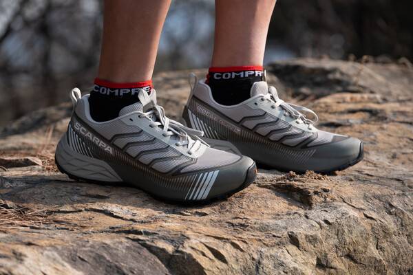 스카르파 리벨레 런 LT, 정유진 기자는 이 신발을 거의 매일 신었다. 사진=스카르파 코리아