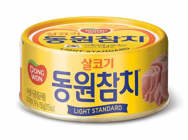 동원F&B의 동원참치를 일주일에 2~3캔씩 먹으면 미국 FDA에서 권장하는 알맞은 양의 참치 살코기를 섭취할 수 있다. /사진=동원F&B