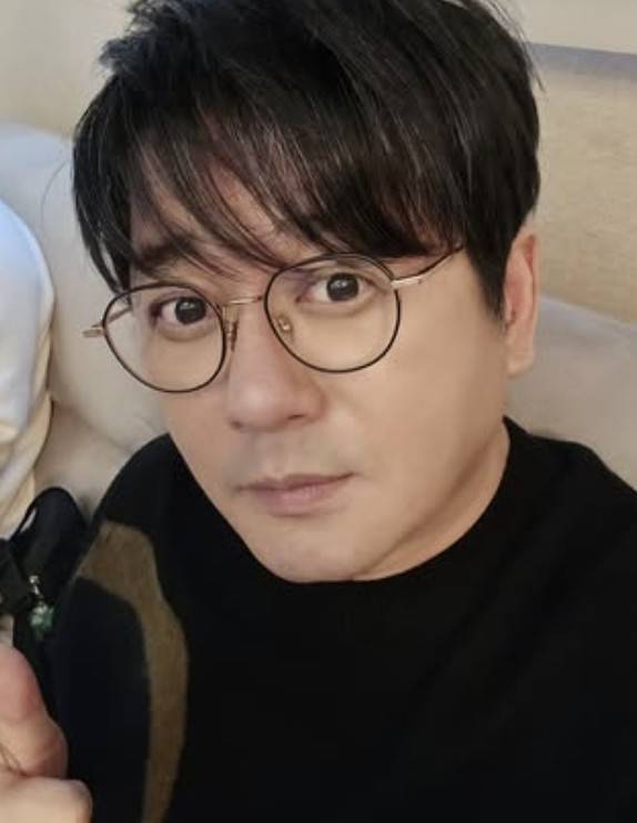 신승훈 소셜 계정 캡처