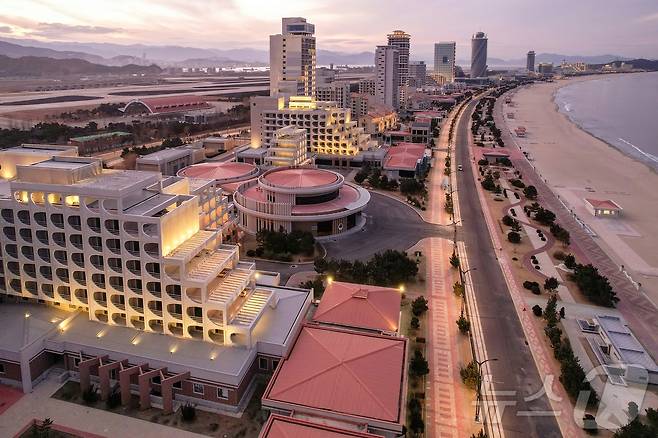 (평양 노동신문=뉴스1) = 북한 갈마해안관광지구. [국내에서만 사용가능. 재배포 금지. DB 금지. For Use Only in the Republic of Korea. Redistribution Prohibited] rodongphoto@news1.kr