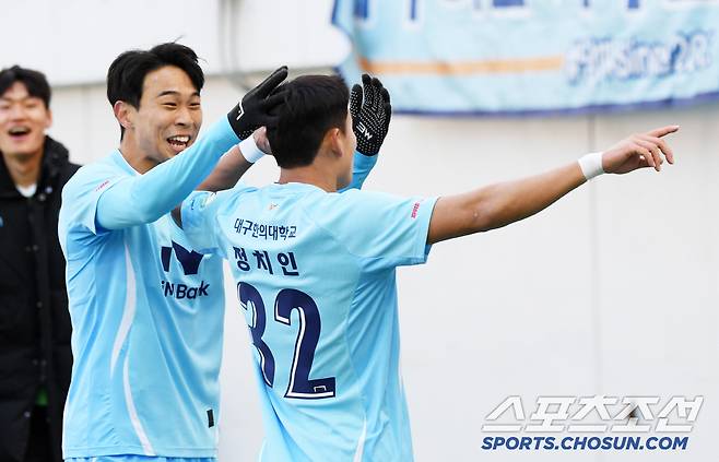 K리그1 FC서울과 대구FC의 경기가 29일 서울월드컵경기장에서 열렸다. 대구 정치인이 역전골을 넣은 뒤 환호하고 있다. 상암=박재만 기자pjm@sportschosun.com/2025.03.29/