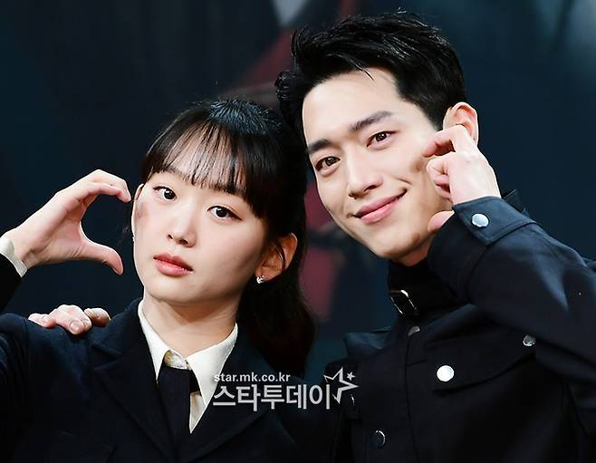 ‘언더커버 하이스쿨’ 진기주, 서강준. 사진| 스타투데이 DB