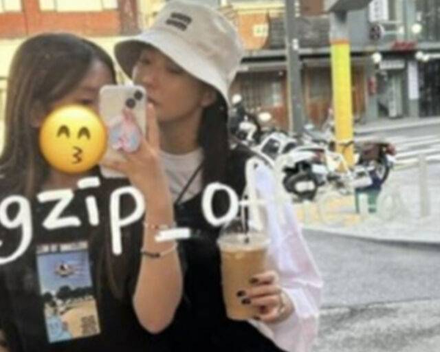 김희선의 딸은 현재 싱가포르에서 유학 중이다. / 온라인 커뮤니티 캡처